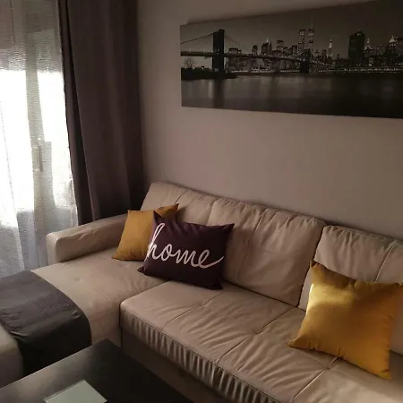 Apartment Delicia 1 *